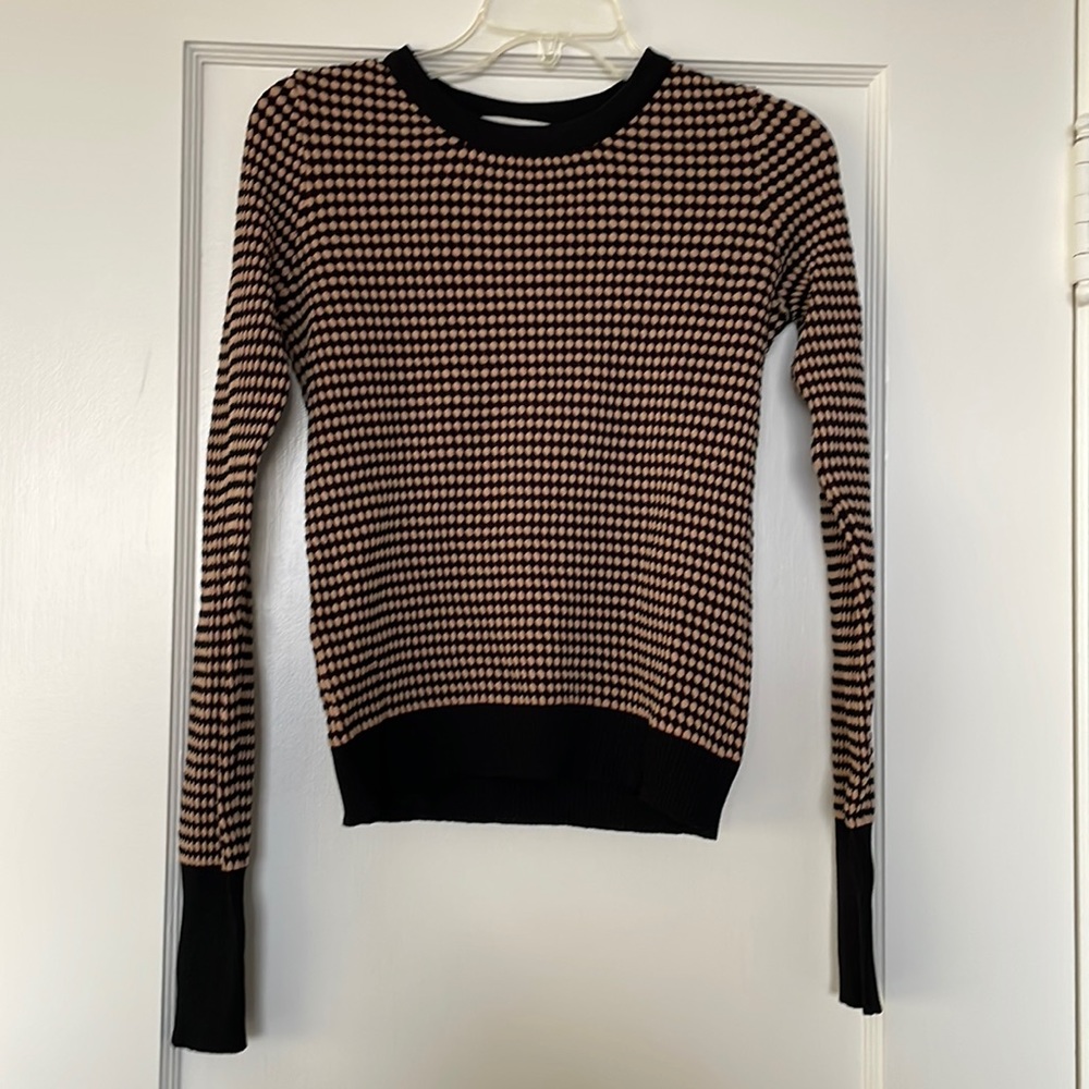 Cropped geometric sweater